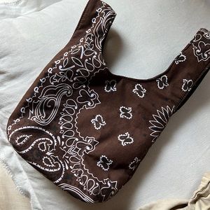 Yaito brown bandana bag used a few times. Great condition.